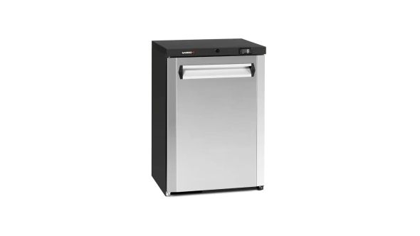 Gamko LG3-150LCS Maxiglass Low Height Stainless Steel Door Bottle Cooler, 125 Litres